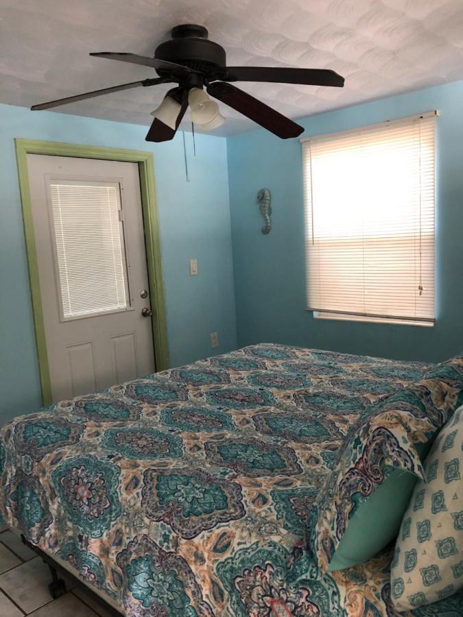 Grove City Motel Енґлвуд Екстер'єр фото